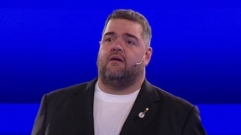 Darío Barassi sorprendió al revelar la insólita situación que vivió durante el velorio de su mamá