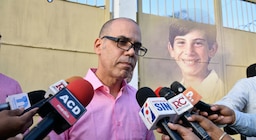 “Pido perdón cada día”: Mario Llenas sale en libertad, marcado por las 34 puñaladas a su primo en República Dominicana