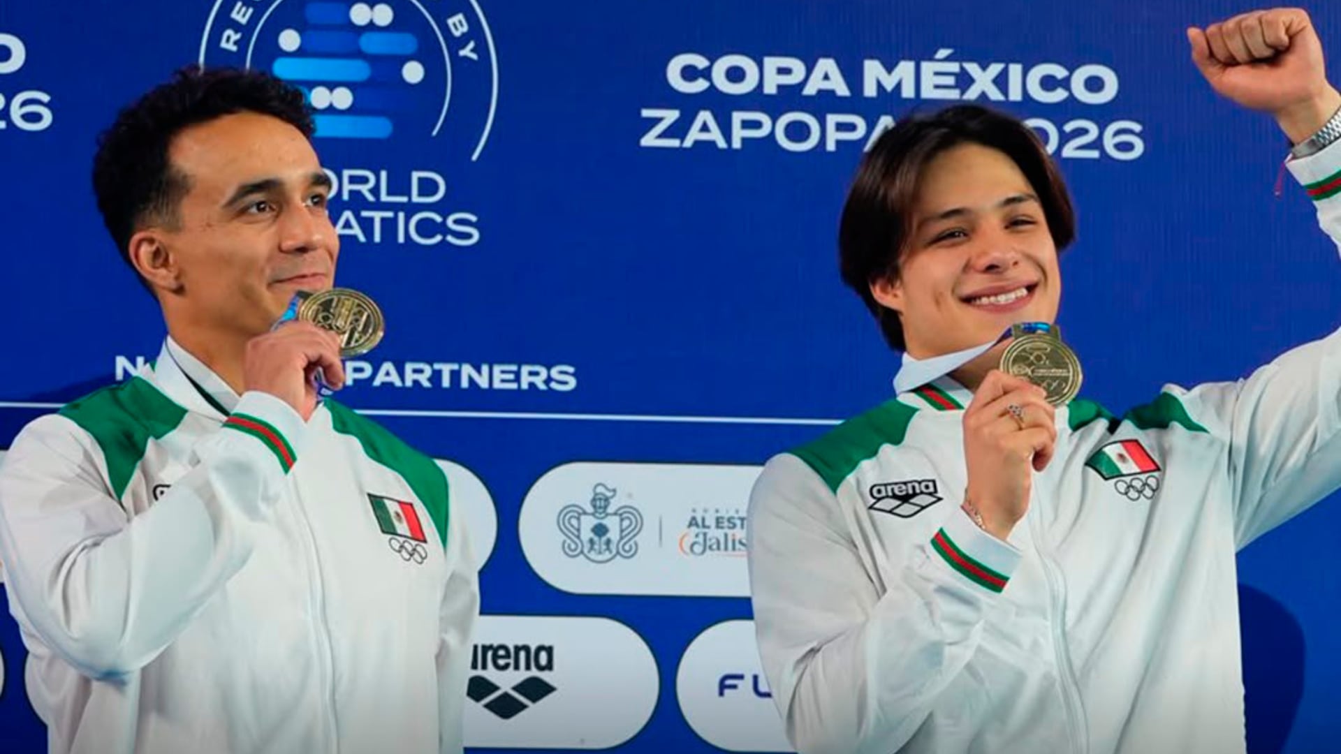 Osmar Olvera y Juan Celaya dan el oro a México en trampolín sincronizado en Guadalajara