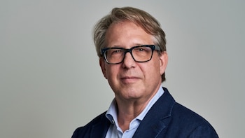 Alberto Gavazzi dimite como presidente