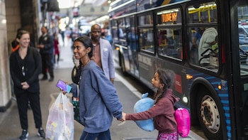 El precio del combustible impulsa el uso del transporte público en Estados Unidos