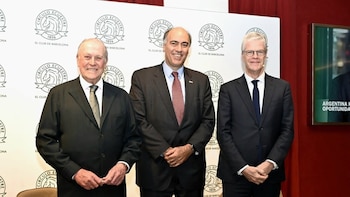 El embajador argentino insta a