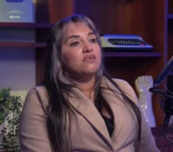 Martha Chávez, hermana de la