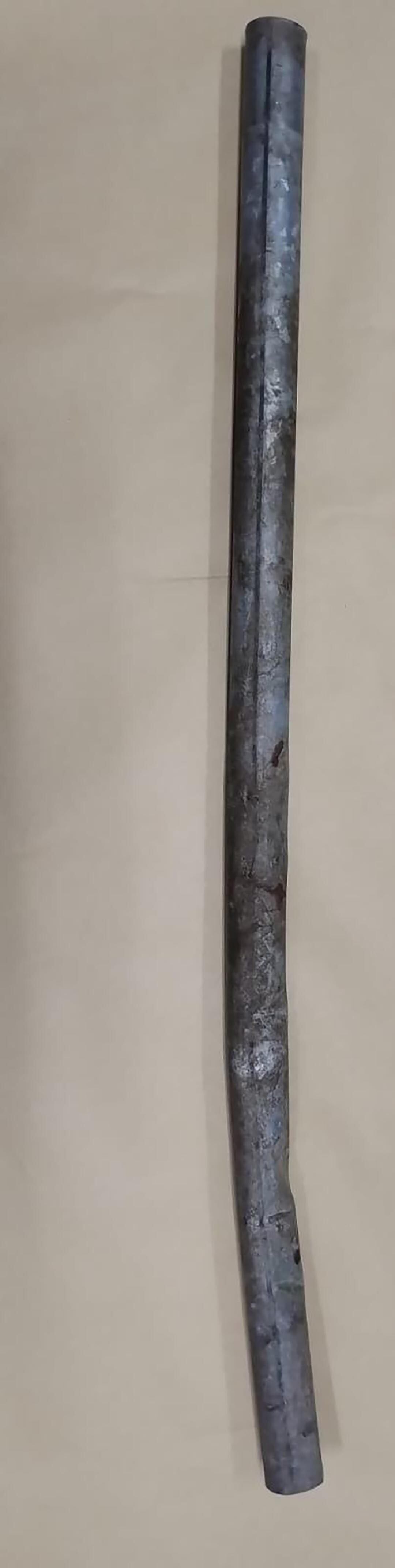 El caño de pileta utilizado por los asesinos de Urbina.