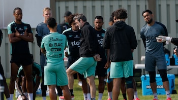 Thomas Christiansen ve lista a Panamá ante Croacia: “Veo al grupo muy animado, con ganas de sacarse esa pequeña espina que se nos clavó contra Ghana”