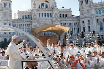 El papa en Cibeles. (EFE)