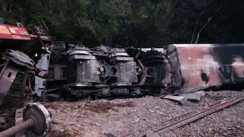 Descarrila tren de carga en Tonila, Jalisco: Dos elementos de la Guardia Nacional mueren y tres más resultan heridos