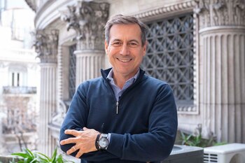 Luis Naidenoff (Cristian Gastón Taylor)