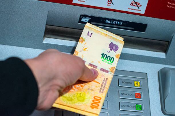 El Gobierno oficializó el pago del último bono extraordinario del año