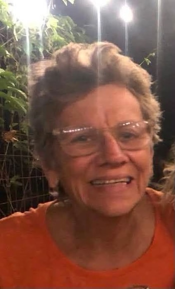 La acupunturista estadounidense, de 75 años, fue hallada sin vida el 3 de agosto en su casa de Santa Cruz, Guanacaste, con traumatismos en la cabeza, tras más de dos décadas radicada en Costa Rica
