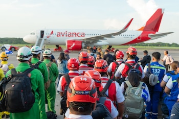 El contingente de El Salvador opera al 100% de su capacidad en La Guaira y ya rescató a personas atrapadas entre los escombros tras los terremotos. (Foto: Secretaría de prensa de la Presidencia)