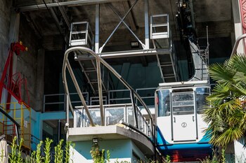 Cabina del teleférico cayó al
