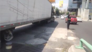 Tráiler descompuesto, Av. Constituyentes,Av. Observatorio CDMX