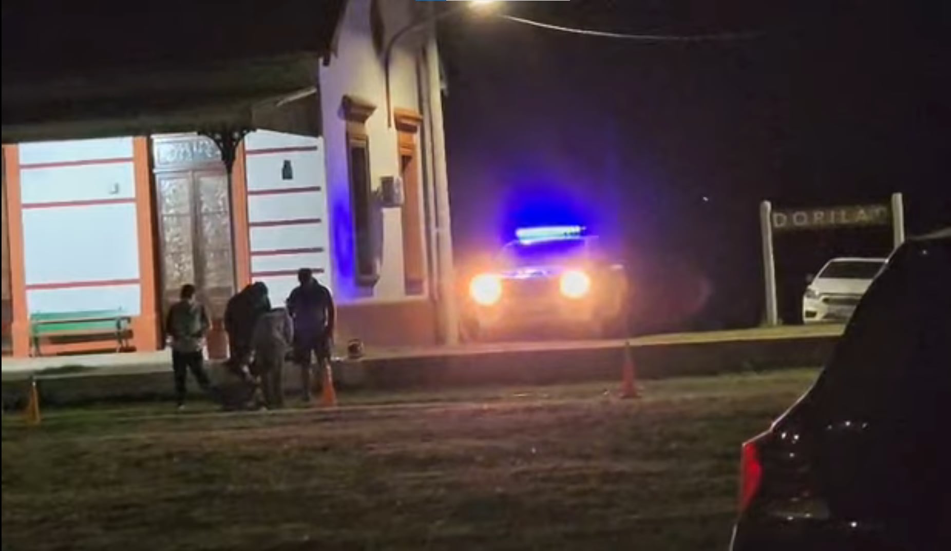 El trágico accidente en el predio ferroviario de Dorila movilizó a fuerzas de seguridad y peritos de la Agencia de Investigación Científica bajo la supervisión del fiscal Cuenca