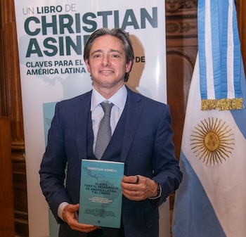 acto de Declaración de Interés para la Comunicación Social del libro "Claves para el Desarrollo de América Latina y El Caribe. Acción colectiva, capacidades e integración para el crecimiento" , de Christian Asinelli.