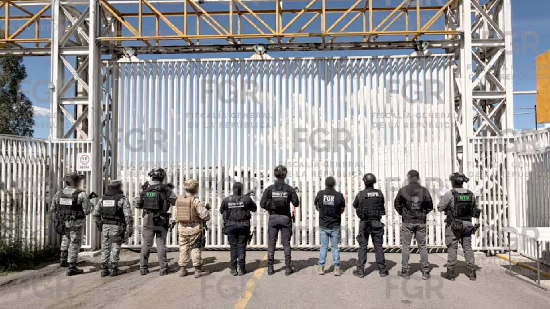 La FGR y autoridades estatales informaron sobre un decomiso histórico en Guanajuato.Crédito: FGR