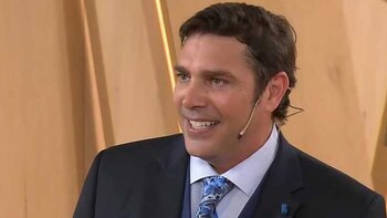 Ya recuperado, el artista partirá hacia Mar del Plata, donde hará temporada teatral con la obra "Mi mujer se llama Mauricio", junto a Carna y Alejandro Fiore