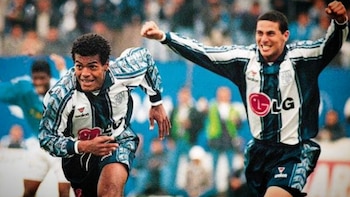 Claudio Pizarro fue elegido el