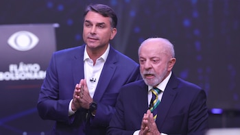 Lula y Flávio Bolsonaro disputan una elección clave para Brasil: “La batalla digital va a ser clave en esto”