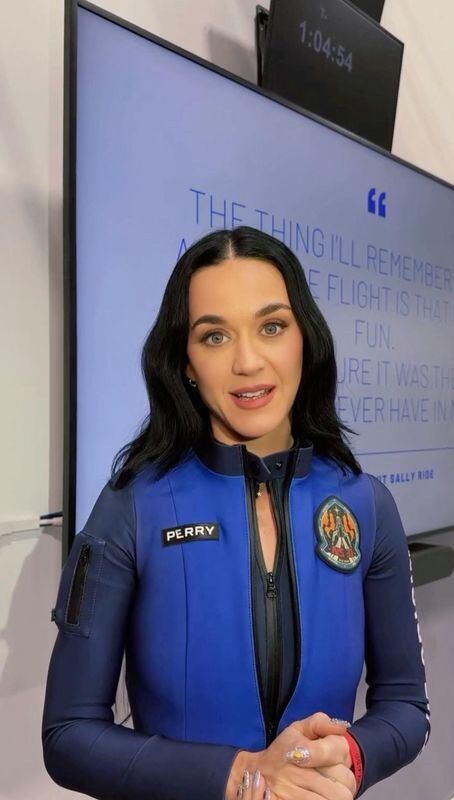 Katy Perry fue criticada por el viaje espacial de Blue Origin. (Instagram/Katy Perry)