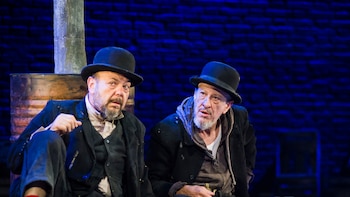 ‘Esperando a Godot’ regresa a Buenos Aires con el peso específico del vacío existencial de Beckett