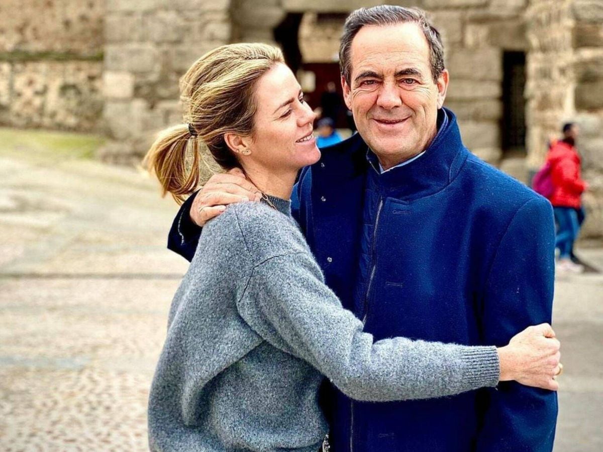 Amelia Bono y su padre, José Bono, en una imagen de redes sociales. (Instagram.com/ameliabono)