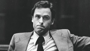 Seducción, manipulación y muerte: cómo Ted Bundy se convirtió en el asesino en serie más temido de Estados Unidos