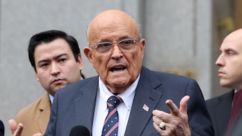 "Me ofende que venga": el ex alcalde de Nueva York, Rudy Giuliani criticó la presencia de Zohan Mamdani en ceremonias del 11-S