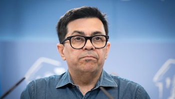 Gerardo Pisarello se impone a