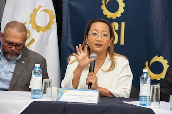 Carmen Estela Pérez, directora de la Asociación Salvadoreña de Industriales, destacó que el evento se enfoca en cerrar las brechas de género bajo la dirección empresarial. (Cortesía: ASI)