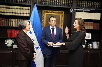 Honduras mantiene relaciones diplomáticas con 132 países y dispone de 35 embajadas en el exterior.