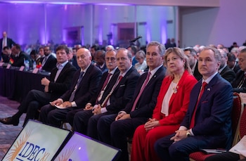 Funcionarios del gobierno de Javier Milei en la Conferencia de la DEA