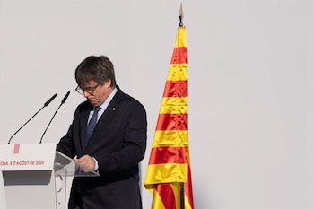 08/08/2024 El expresidente de la Generalitat de Catalunya Carles Puigdemont interviene en un acto de bienvenida organizado por entidades independentistas en el paseo Lluís Companys, a 8 de agosto de 2024, en Barcelona, Catalunya (España). Dicha concentración ha sido convocada por entidades independentistas, con la asistencia de Junts, ERC, CUP, ANC, Òmnium Cultural, CDR y Associació de Municipis per la Independència (AMI). Puigdemont tiene previsto asistir a este acto de bienvenida para después participar en el pleno de investidura del líder del PSC, casi 7 años después de instalarse en Bélgica por las consecuencias judiciales del 'procés', y con una orden de detención.
POLITICA
David Zorrakino - Europa Press