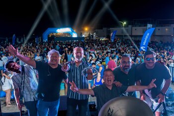 Energía pura: Grupo Río encendió el “Tour Música de Verano 2026” de Movistar con sus éxitos "Televidente” y “La universidad”, e hizo vibrar a miles de personas en el sur.