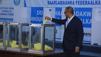 La UA ruega al Gobierno somalí y a la oposición que vuelvan a negociar para evitar un colapso político