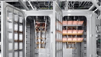 IBM logra conectar sus primeros módulos criogénicos en su camino hacia el ordenador cuántico Starling de 2029