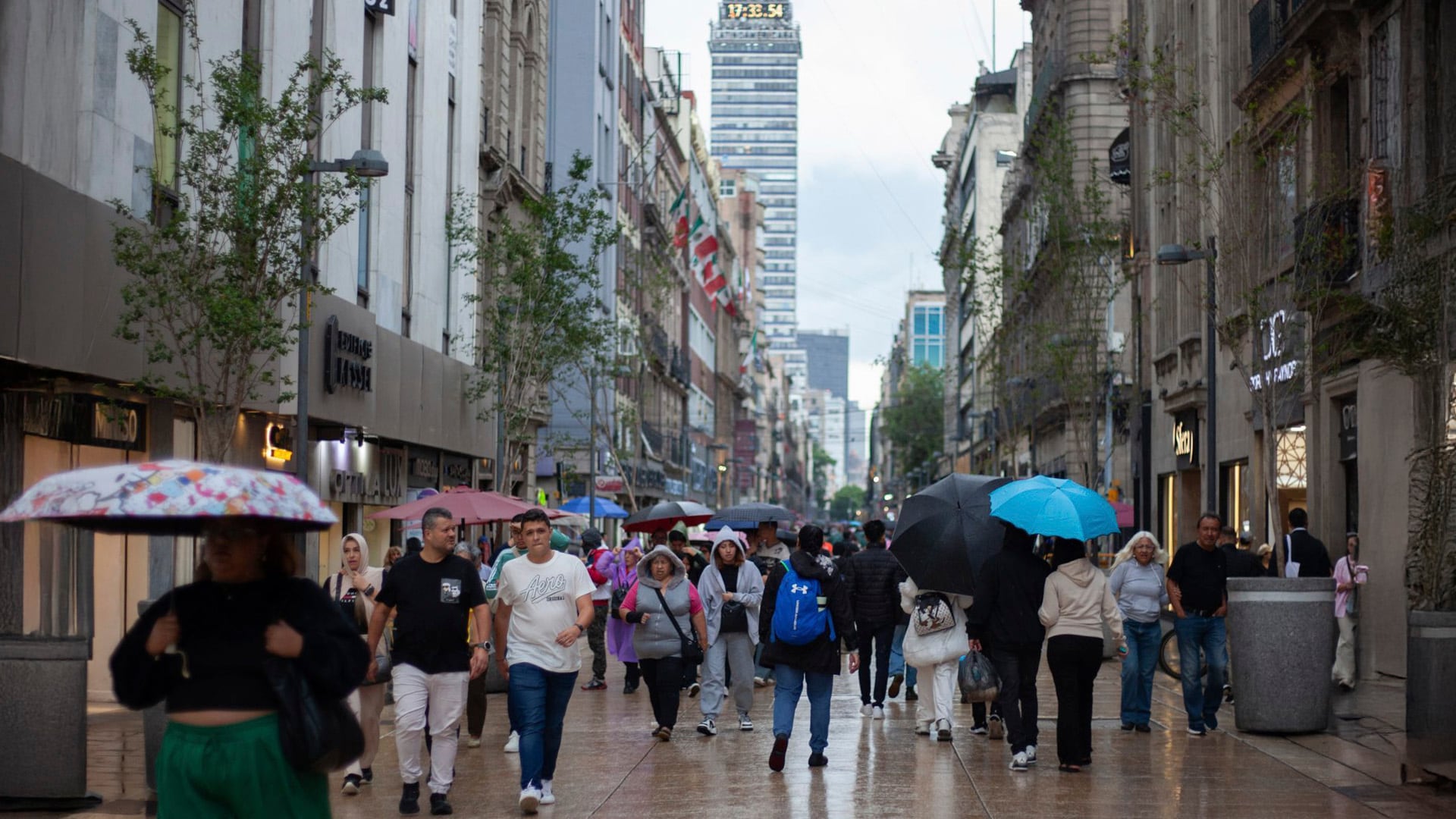 Protección Civil de la Ciudad de México emitió doble alerta debido a las fuertes lluvias previstas para la tarde y noche de este lunes 30 de junio.Crédito: Cuartoscuro/Andrea Murcia Monsivais