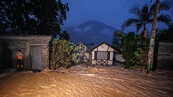 Chaclacayo: viviendas destruidas, pistas intransitables y miles de damnificados por la caida de huaicos.