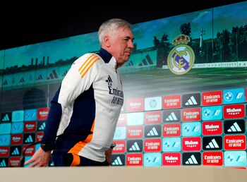 La última conferencia de Carlo