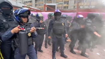EN VIVO | Marcha 2 de octubre 2026: policías encapsulan a manifestantes en Tlatelolco