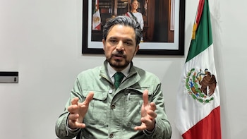 Zoé Robledo advierte a trabajadores del IMSS que las nuevas negociaciones salariales tendrán que “estar dentro de lo posible”