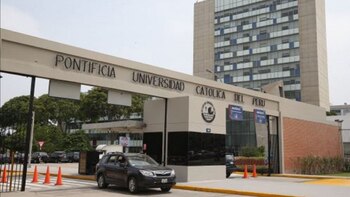 Pontificia Universidad Católica del Perú
