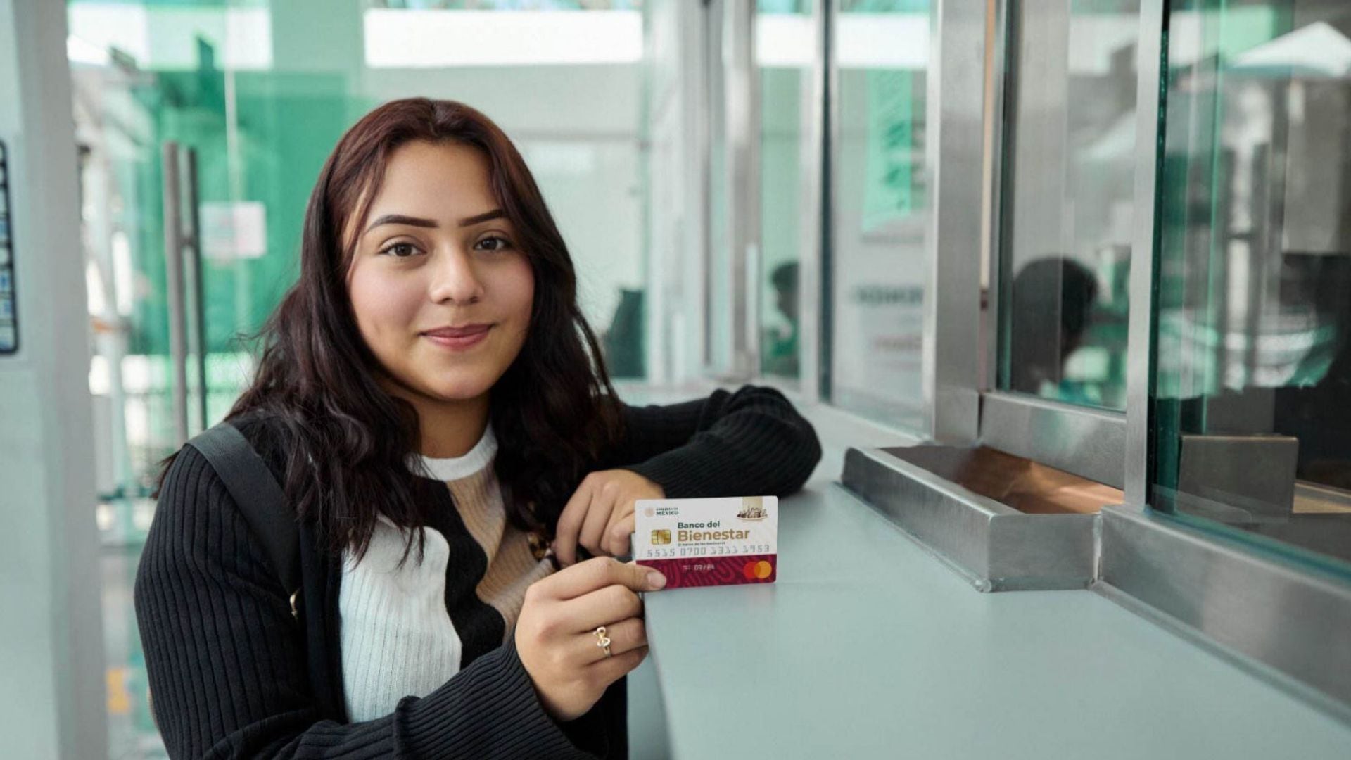 Jóvenes Escribiendo el Futuro es un programa social impulsado por el gobierno de México que busca respaldar a las y los estudiantes que cursen la licenciatura, nivel técnico superior universitario o profesional en alguna institución pública del país. (Foto: Cuartoscuro)