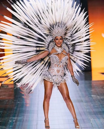 Traje típico de Almendra Castillo