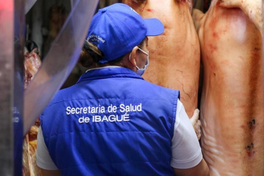 Los operativos sanitarios continúan en establecimientos de Ibagué - crédito Secretaría de Salud