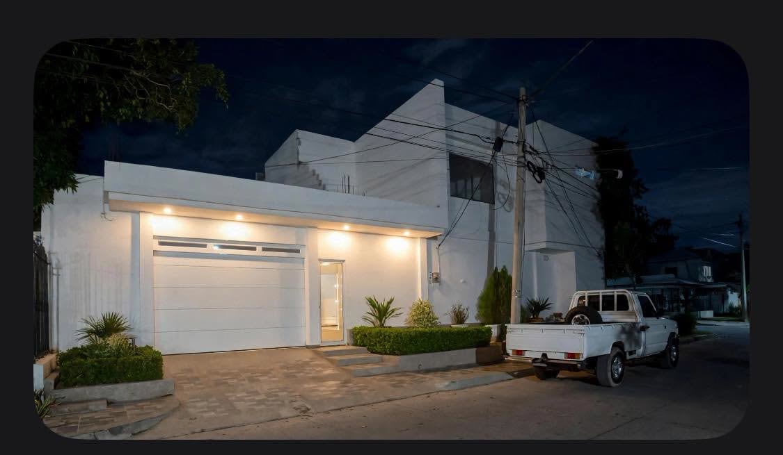 En esta casa del barrio Los Olivos se escondía alias Bendito Menor - crédito red social Facebook
