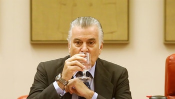 Policías confirman que volcaron información del móvil de Bárcenas y se la entregaron al comisario García Castaño