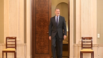 Felipe VI asistirá el martes a la toma de posesión de Keiko Fujimori en Perú, de nuevo sin Albares