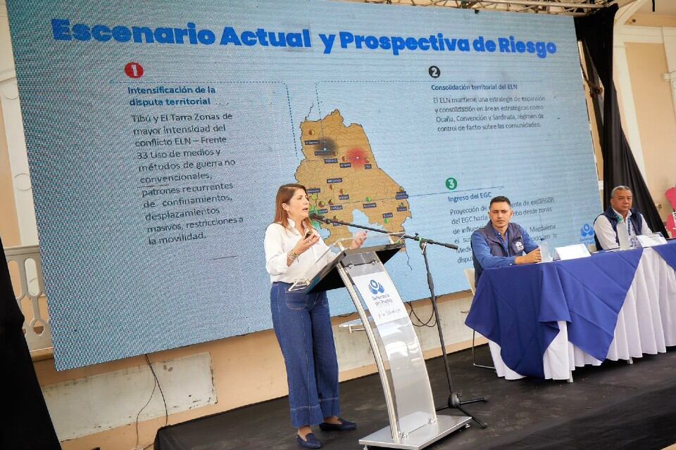 La defensora del Pueblo Iris Marín fue la que comunicó la preocupación por la muerte de menores de edad con drones - crédito Defensoría del Pueblo