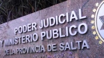 Mataron a puñaladas a un hombre en Salta y quedaron detenidos bajo prisión preventiva